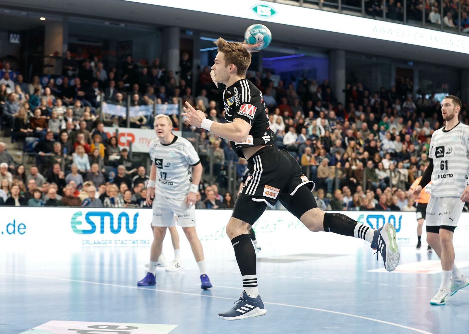 HC Erlangen empfängt Rekordmeister THW Kiel vor atemberaubender Kulisse