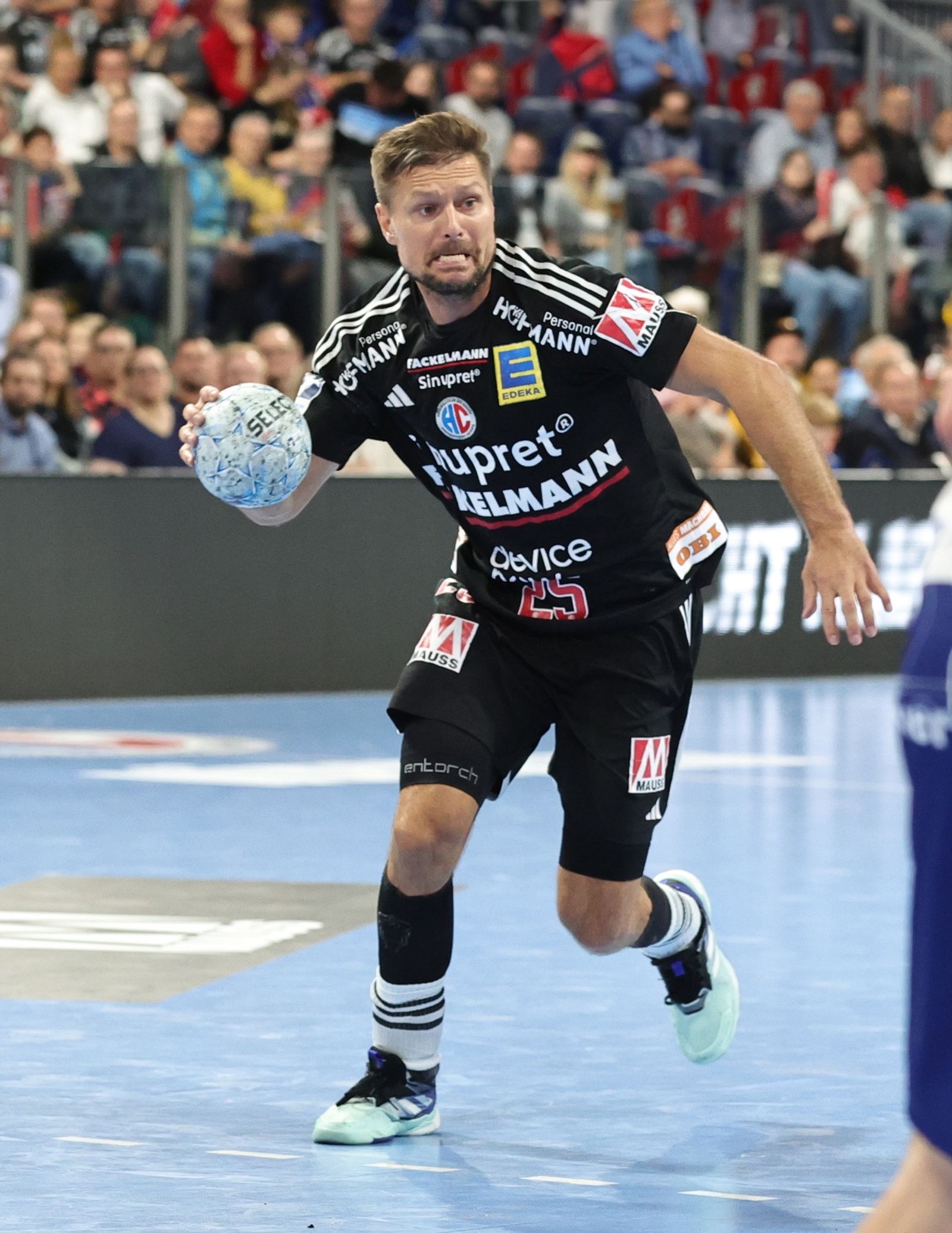 Spielzeit verlegt: Anwurf beim Heimspiel am 25. Oktober gegen den THW Kiel um 20:30 Uhr